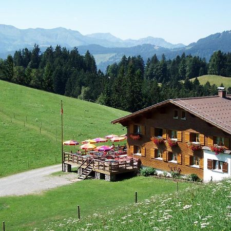 Alpengasthof Brueggele Alberschwende Buitenkant foto