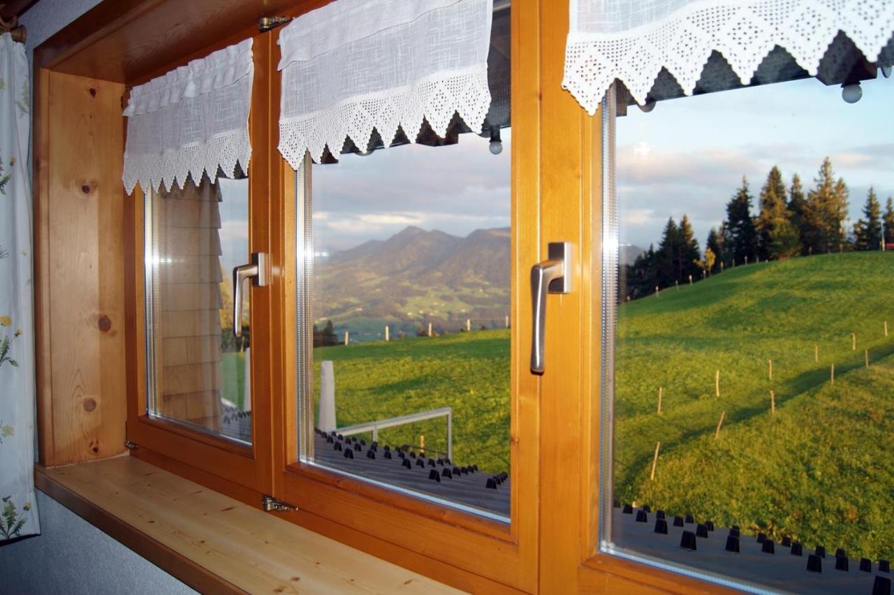 Alpengasthof Brueggele Alberschwende Buitenkant foto