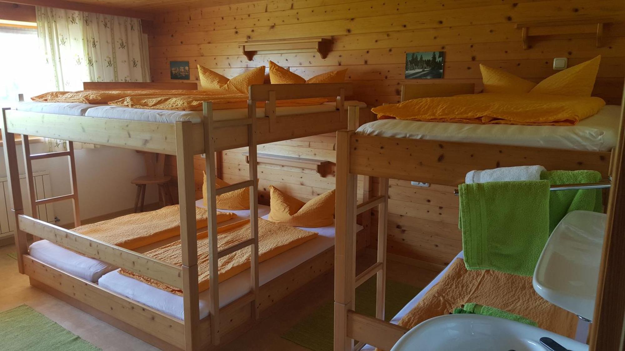 Alpengasthof Brueggele Alberschwende Kamer foto